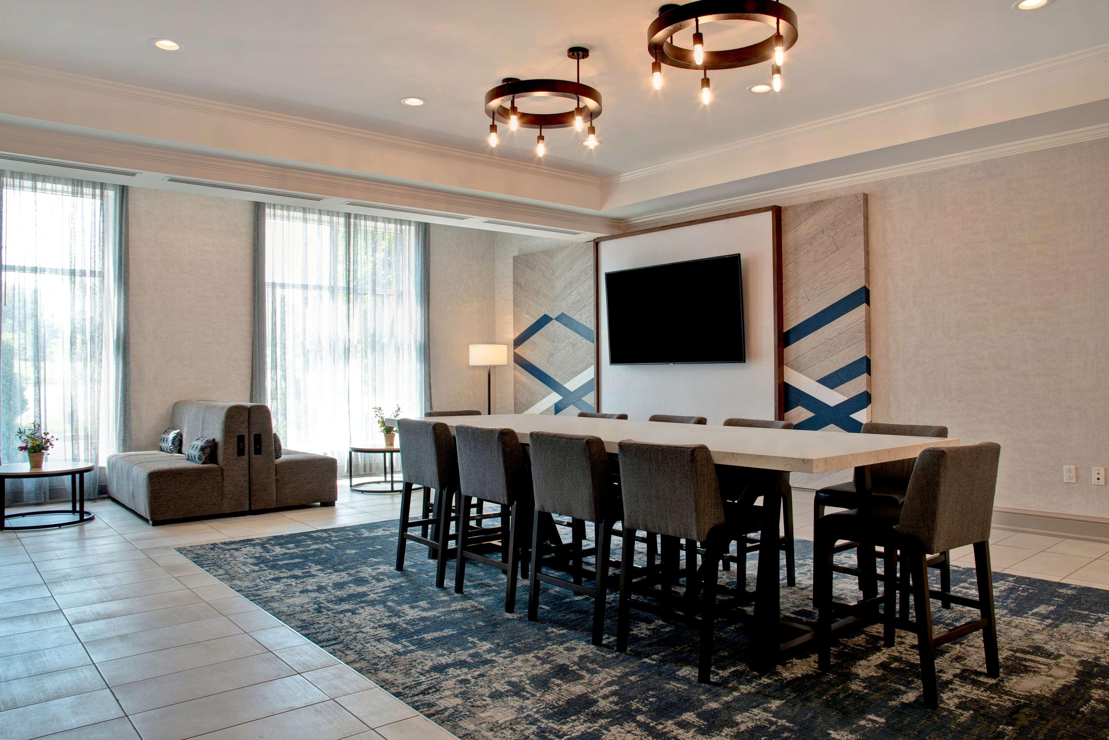 Hilton Garden Inn Kansas City/Kansas Buitenkant foto
