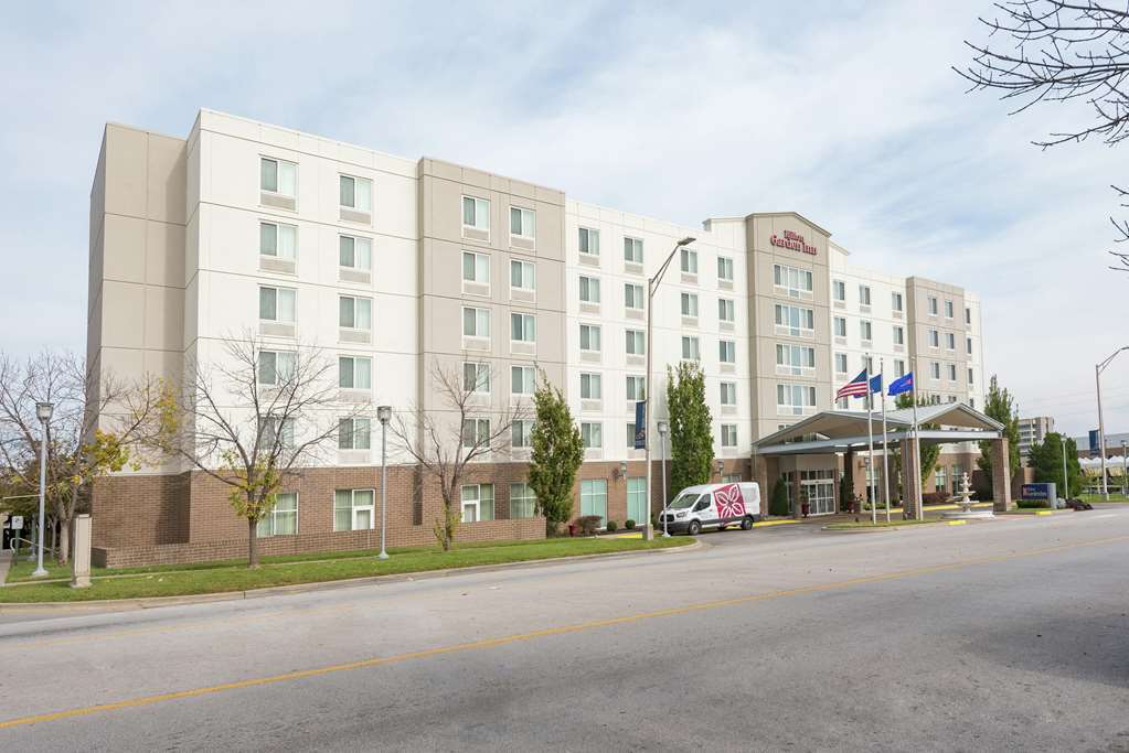 Hilton Garden Inn Kansas City/Kansas Buitenkant foto