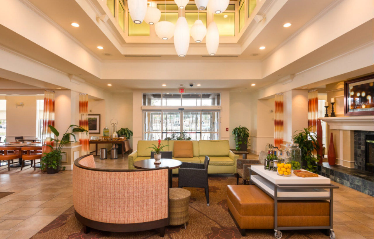 Hilton Garden Inn Kansas City/Kansas Buitenkant foto