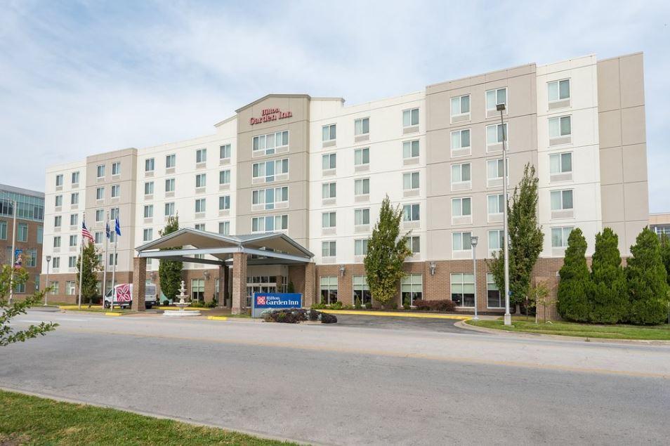 Hilton Garden Inn Kansas City/Kansas Buitenkant foto